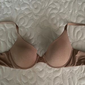 Victoria’s Secret Tan Bra